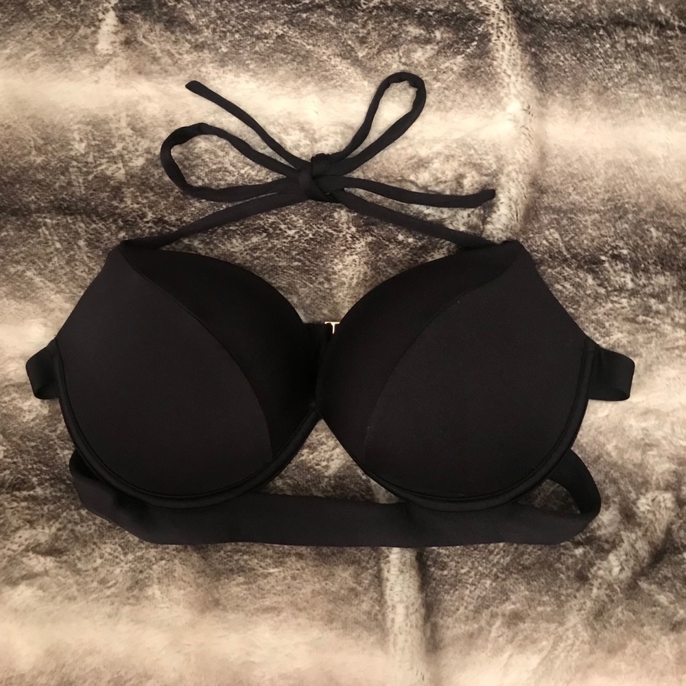 NWOT black padded Victoria’s Secret bikini top